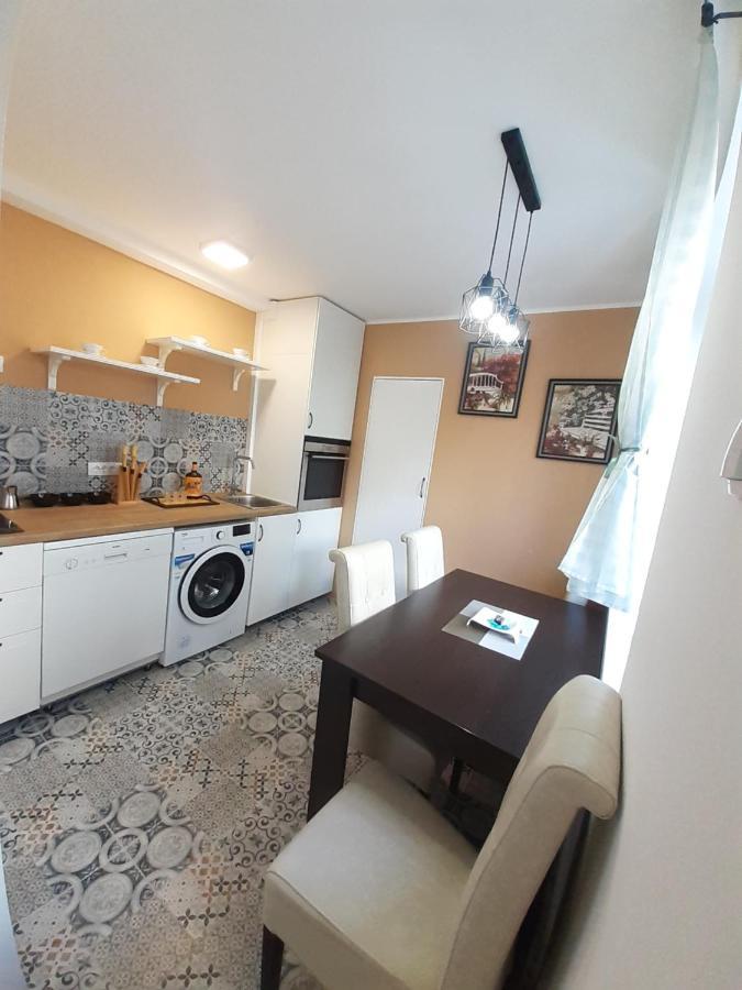 Apartman Jovana Sremska Mitrovica Dış mekan fotoğraf